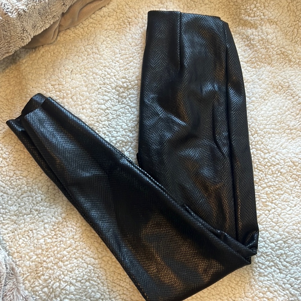 Faux leather tight pants